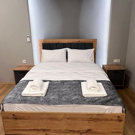 Ayd Apart Harbiye Taksim Istanboel Buitenkant foto