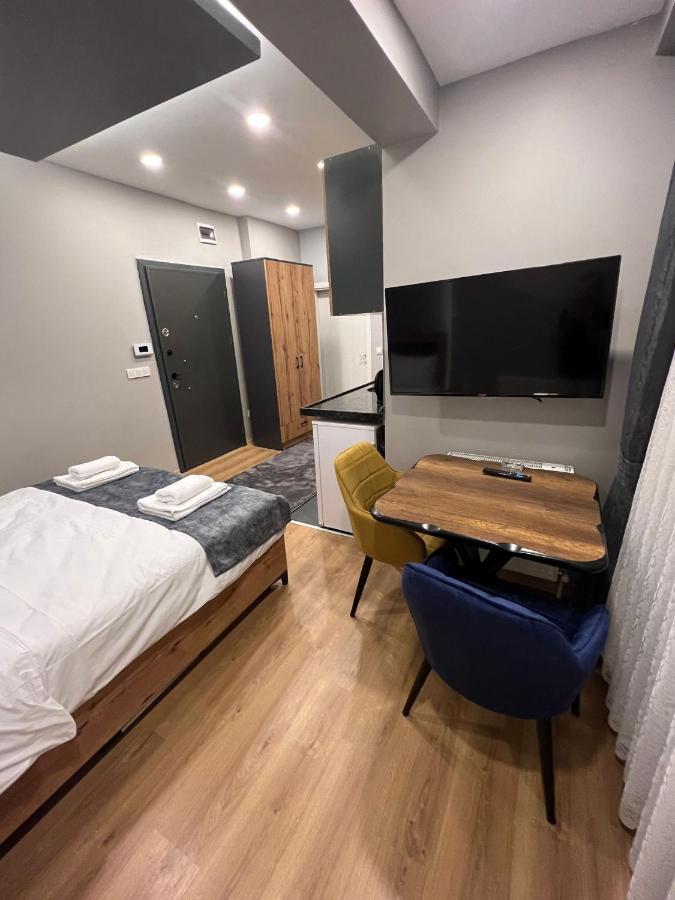 Ayd Apart Harbiye Taksim Istanboel Buitenkant foto